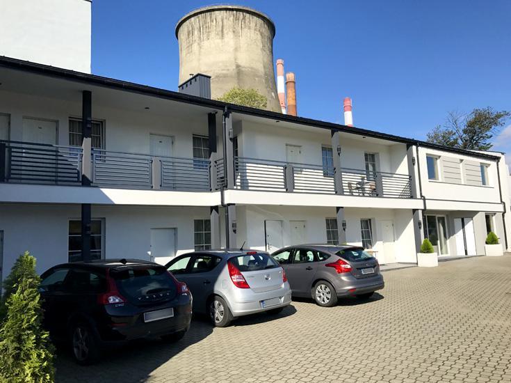 Hotel Alicja Лодзь Экстерьер фото